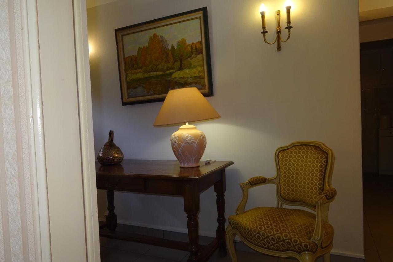 Chambres D'Hotes A La Fontanille Panazol Exteriör bild